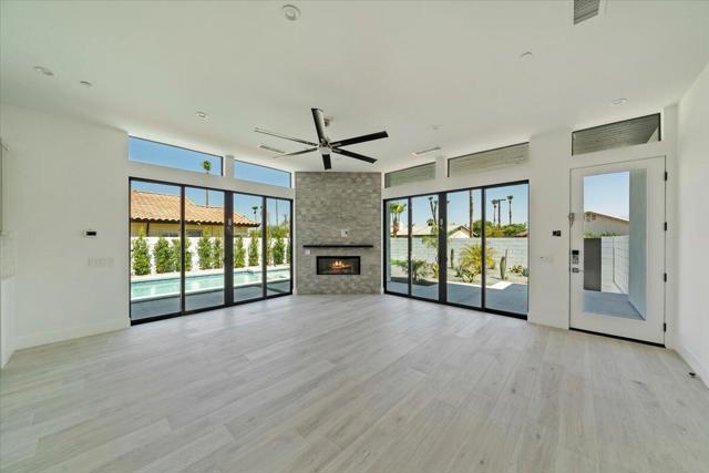 78525 Orcabessa Drive, Bermuda Dunes CA: https://media.crmls.org/mediaz/c1a823aa-0a97-48c5-80ce-95d68b42ebe1.jpg