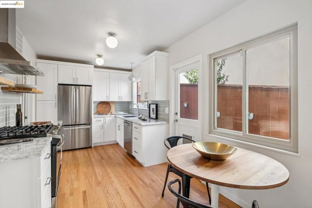 Image 17 of 53 For 1297 Sunnyhills Rd