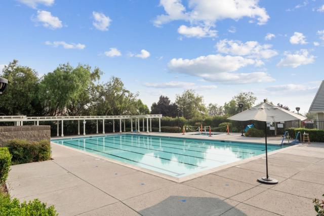 2044 Folle Blanche Drive, San Jose CA: https://media.crmls.org/mediaz/c1a8d646-38dc-484b-9396-3bef89d56c8b.jpg