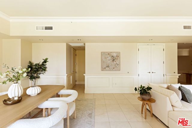 10727 Wilshire Boulevard, Los Angeles CA: https://media.crmls.org/mediaz/c1a90633-b0a9-442b-8ba5-8aa2f2096a85.jpg