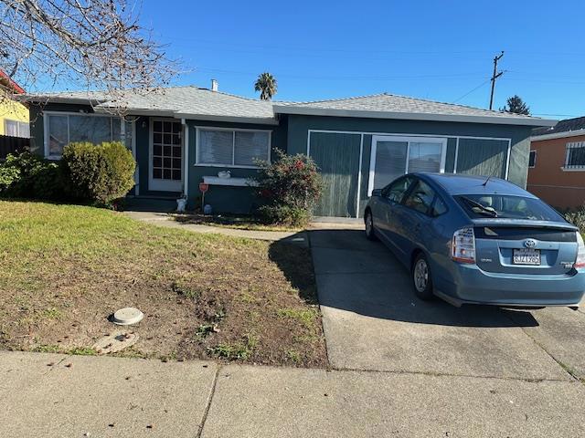 330 Sawyer Street, Vallejo CA: https://media.crmls.org/mediaz/c1a92217-3acd-4149-9930-7fcb5dd44966.jpg