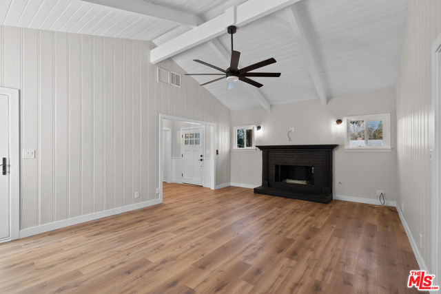 5656 Penfield Avenue, Woodland Hills CA: https://media.crmls.org/mediaz/c1a97e4b-8596-4281-b9f7-00fa3cf186e6.jpg