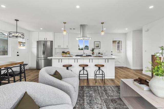 5319 Northridge Ave, San Diego CA: https://media.crmls.org/mediaz/c1a9eaf6-c0e2-4544-9c1e-8bcf6d8cb1e8.jpg