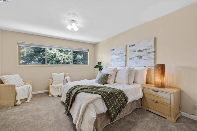 5375 Sandra Way, Livermore CA: https://media.crmls.org/mediaz/c1a9edfd-83ed-4c2a-9022-d0b8ac527cb1.jpg