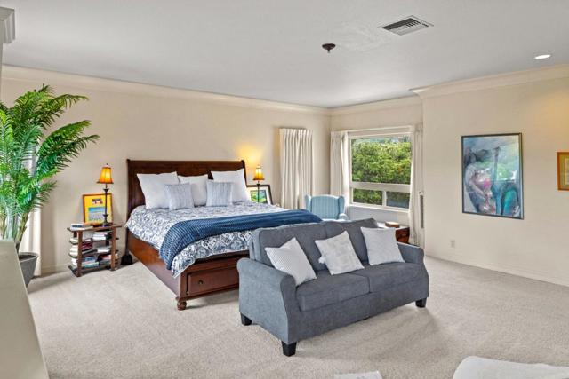 2 MESA DEL SOL,  CA: https://media.crmls.org/mediaz/c1aae3ff-93ff-4fde-aa80-aff04e2ec300.jpg