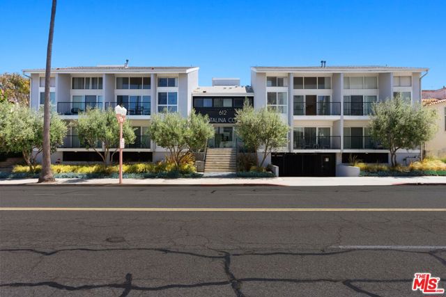 612 Catalina Avenue, Redondo Beach, California 90277, ,Residential Income,Sold,Catalina,25536287