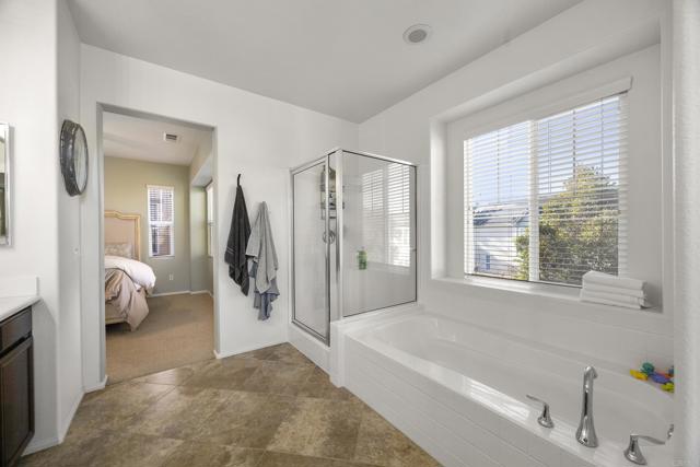 Detail Gallery Image 20 of 39 For 31938 Red Pine Way #93,  Temecula,  CA 92592 - 3 Beds | 2/1 Baths