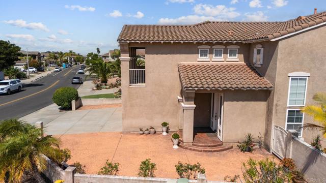 Detail Gallery Image 7 of 14 For 1279 via Escalante, Chula Vista,  CA 91910 - 5 Beds | 4 Baths