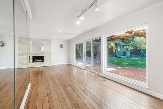 329 Castenada Drive, Millbrae CA: https://media.crmls.org/mediaz/c1ac141e-8ac0-4faa-8046-cdc25183e2ca.jpg