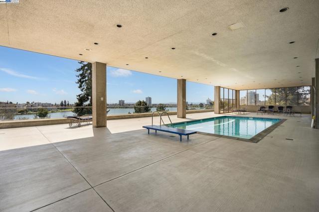 Image 42 of 50 For 565 Bellevue  1903