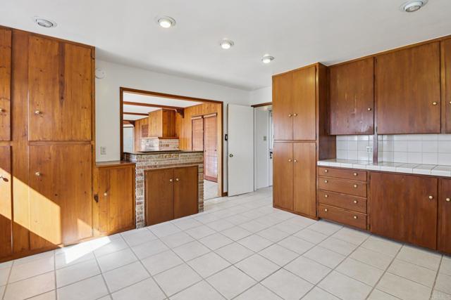 Detail Gallery Image 18 of 70 For 2397 Mira Sol Dr, Vista,  CA 92084 - 3 Beds | 2 Baths