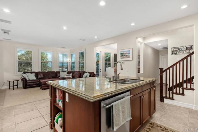 Detail Gallery Image 6 of 23 For 13569 Pacific Highlands Ranch Pkwy, San Diego,  CA 92130 - 4 Beds | 2/1 Baths