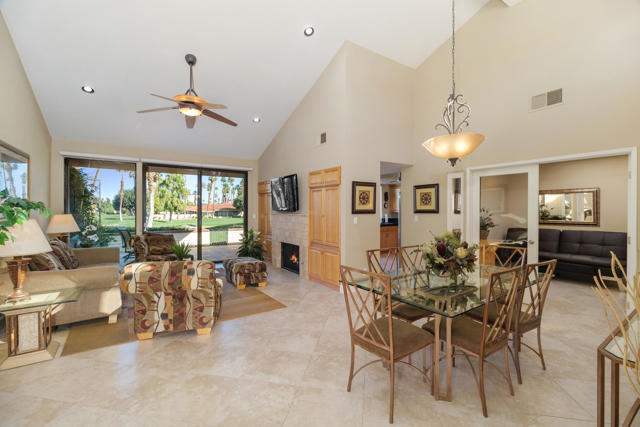 240 Santa Barbara Circle, Palm Desert CA: https://media.crmls.org/mediaz/c1ae032a-534c-483c-bae8-c7cfab8559d0.jpg