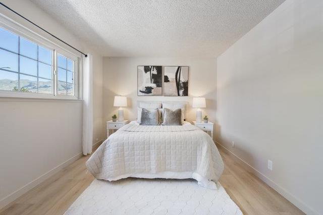 1272 Glacier Drive, Milpitas CA: https://media.crmls.org/mediaz/c1ae3966-244e-4510-8d97-4c193e00c65d.jpg