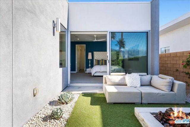 Image 49 of 59 For 939 Bernardi Lane