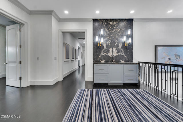 2259 Melford Court, Westlake Village CA: https://media.crmls.org/mediaz/c1aed9a8-c28a-4452-9902-867141d945cc.jpg