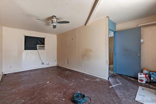 753 La Presa Ave, Spring Valley CA: https://media.crmls.org/mediaz/c1aefbef-1617-40d3-81c3-9ee8f05ac7c4.jpg