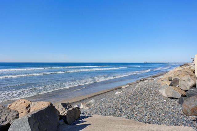 1112 S Pacific Street, Oceanside CA: https://media.crmls.org/mediaz/c1b03a94-ee8f-491f-acad-f2f3e39705ce.jpg