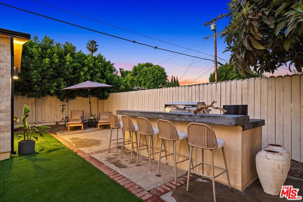 14537 Hesby StreetSherman Oaks img 30