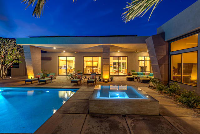 463 Lautner Lane, Palm Springs CA: https://media.crmls.org/mediaz/c1b1bcc8-21e1-40f1-b5c0-6f2b356f1170.jpg
