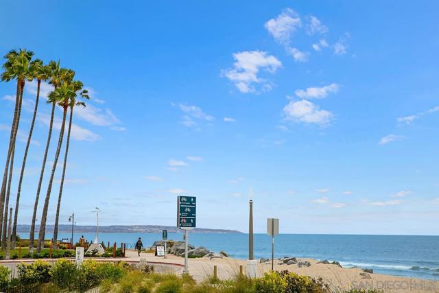 1500 Orange Ave, Coronado CA: https://media.crmls.org/mediaz/c1b33800-9f13-4210-9b25-da095f5db66c.jpg