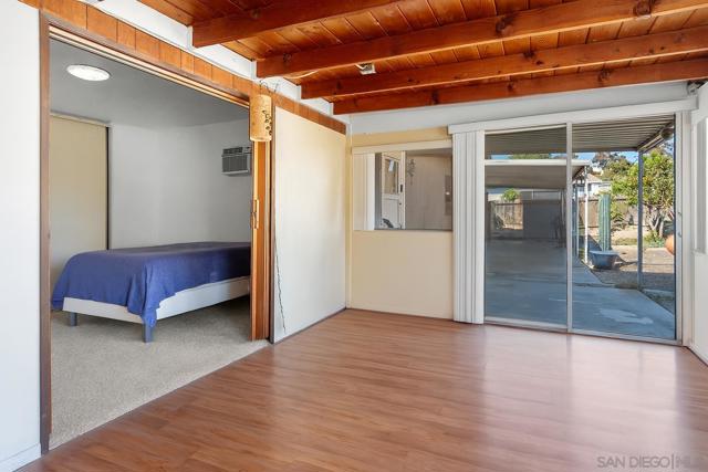 3607 Frenzel Cirl, Oceanside CA: https://media.crmls.org/mediaz/c1b3c0d2-a275-4901-86da-2513bc4843eb.jpg