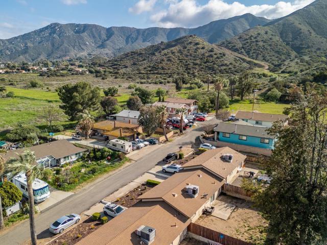 Detail Gallery Image 6 of 43 For 33115 Evergreen Sreet, Lake Elsinore,  CA 92530 - 5 Beds | 3 Baths