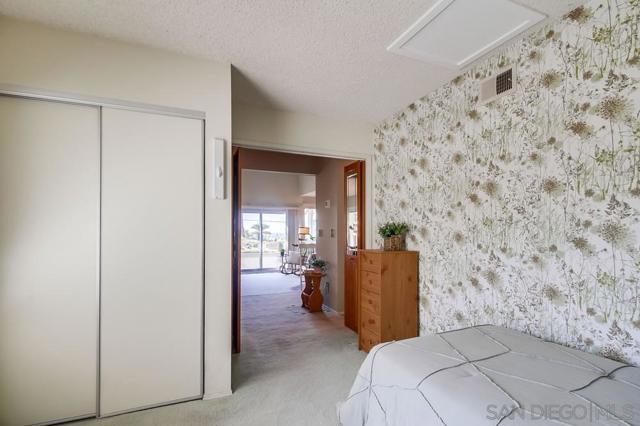 5430 Baltimore Drive Unit 72, La Mesa CA: https://media.crmls.org/mediaz/c1b418da-45d3-4cb9-b46a-0dc61214dfa7.jpg