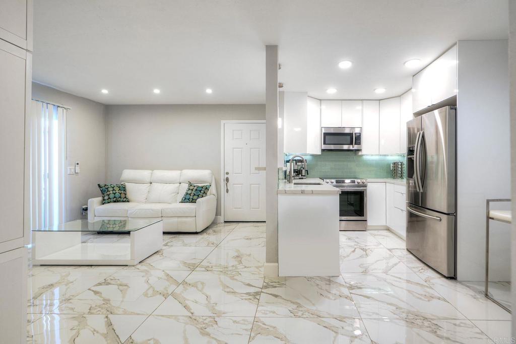 3427 Capalina Road #28