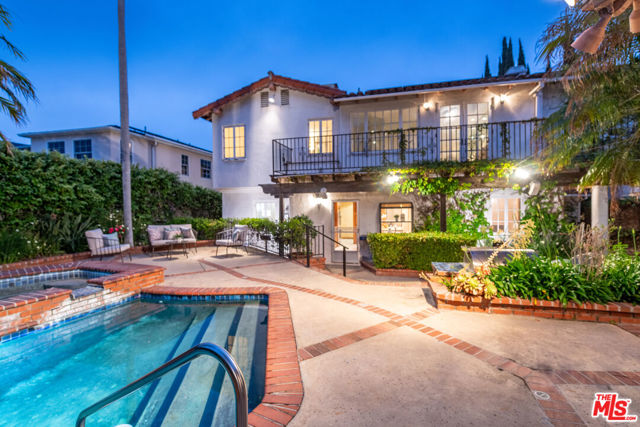 475 S Rodeo Drive, Beverly Hills CA: https://media.crmls.org/mediaz/c1b4e564-db68-4fb8-aa83-d60479ff83cd.jpg