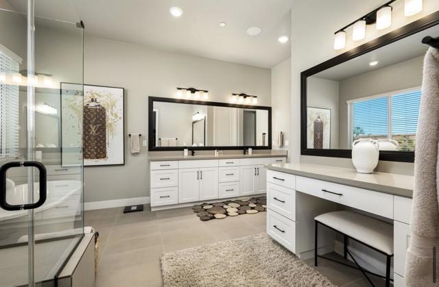 51720 Marquis Lane, La Quinta CA: https://media.crmls.org/mediaz/c1b51e3b-47e8-4454-add8-7bc0869ce393.jpg