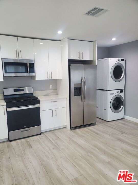 6837 Lubao Avenue, Winnetka CA: https://media.crmls.org/mediaz/c1b6e0f3-27c7-4e8c-bd3b-e8f84aa6add7.jpg