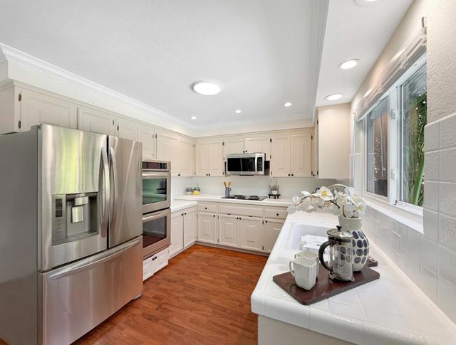 519 Suisse Drive, San Jose CA: https://media.crmls.org/mediaz/c1b6eb9e-ded8-4fe8-a3ad-d841fcc83db8.jpg