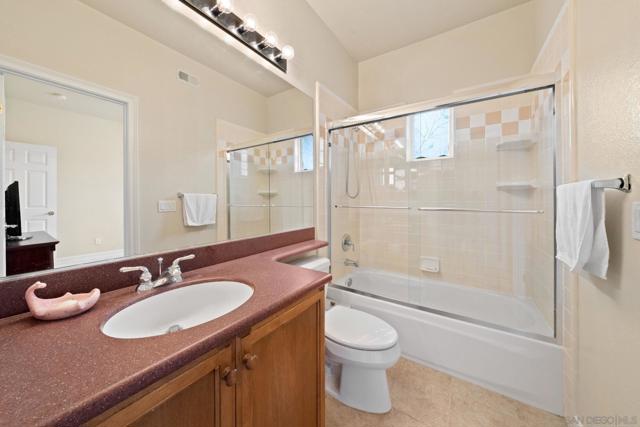Image 41 of 69 For 11766 Treadwell Dr