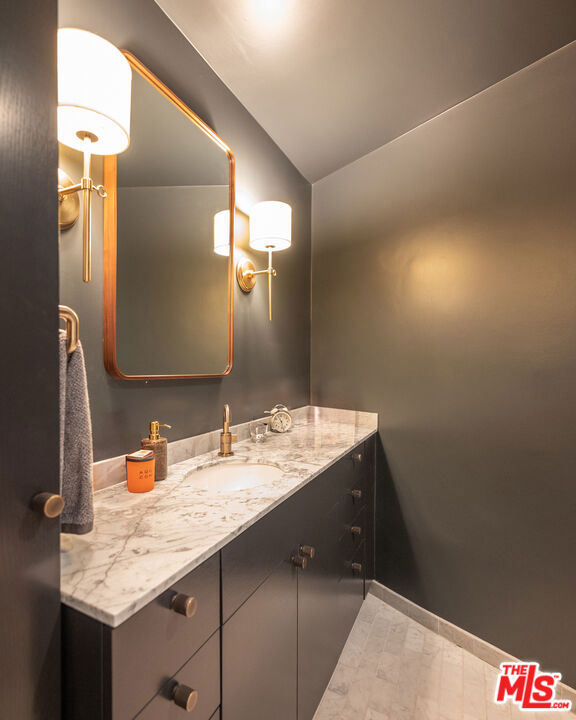 8465 Franklin Avenue, West Hollywood CA: https://media.crmls.org/mediaz/c1b7bcdb-48ab-45a0-a4ce-a93f16b1f86d.jpg
