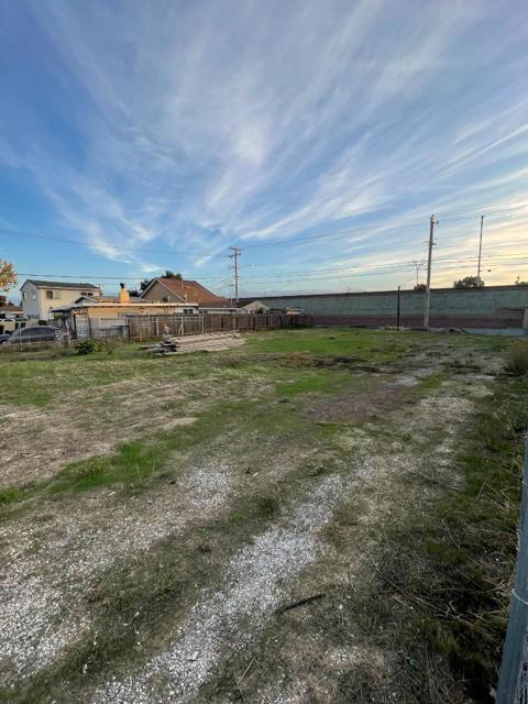 1100 Norton Street, San Mateo CA: https://media.crmls.org/mediaz/c1b7e45a-f061-4afe-b053-34c46b74c1ce.jpg