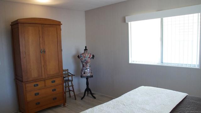 955 Howard Ave, Escondido CA: https://media.crmls.org/mediaz/c1b822dd-c75b-4d81-aa01-40f97f11dd09.jpg