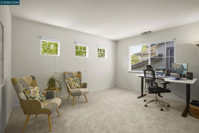 1162 Waverly Cir, Hercules CA: https://media.crmls.org/mediaz/c1b84adf-853e-499d-9716-54690f8ab943.jpg