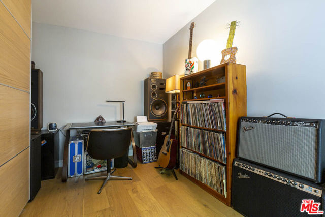 1226 Stone Street, Los Angeles CA: https://media.crmls.org/mediaz/c1b8b9c0-5349-436d-8319-da402311ecd7.jpg