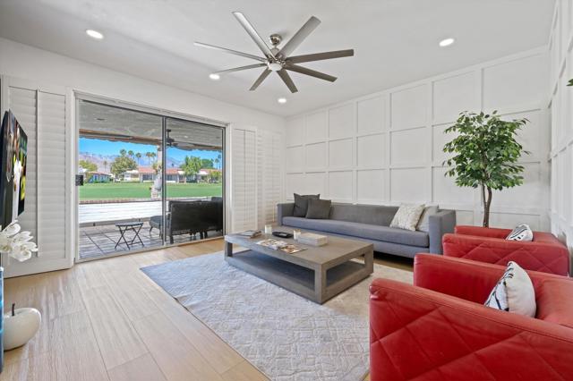 25 Juan Carlos Drive, Rancho Mirage CA: https://media.crmls.org/mediaz/c1b98654-bfab-465e-bfdf-9450f3c166d3.jpg