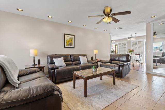73197 Rod Laver Lane, Palm Desert CA: https://media.crmls.org/mediaz/c1b9ebe6-949d-49c6-8a4f-f96c8979cad4.jpg