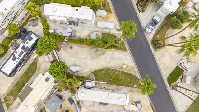 69411 Ramon Road, Cathedral City CA: https://media.crmls.org/mediaz/c1b9fea0-6455-4b8d-ab6a-4a268ed47084.jpg