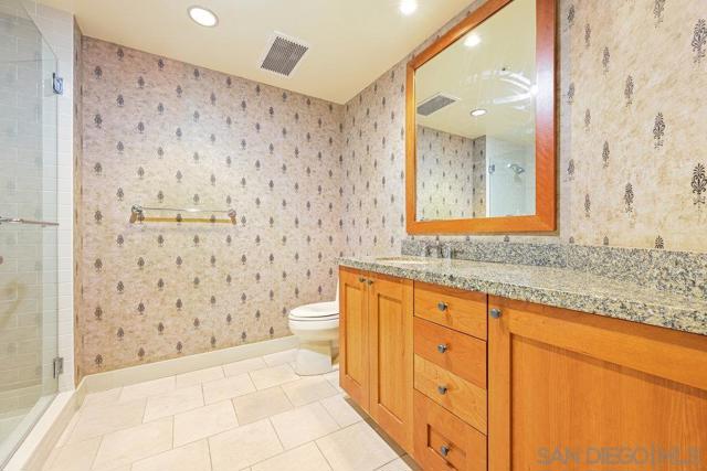 700 W Harbor, San Diego CA: https://media.crmls.org/mediaz/c1baad67-4fa3-439f-bd7e-942105d19e0b.jpg