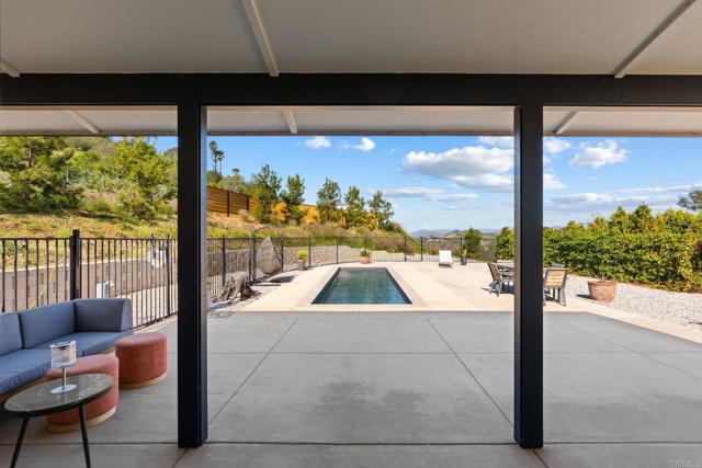 Detail Gallery Image 37 of 75 For 6937 Kellyn Ln, Vista,  CA 92084 - 4 Beds | 4/1 Baths