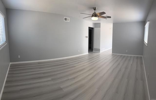 Detail Gallery Image 2 of 19 For 3850 Martha Street, San Diego,  CA 92117 - 3 Beds | 2 Baths
