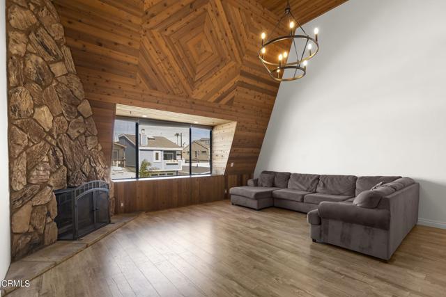 Detail Gallery Image 8 of 69 For 292 Highland Dr, Oxnard,  CA 93035 - 3 Beds | 3 Baths