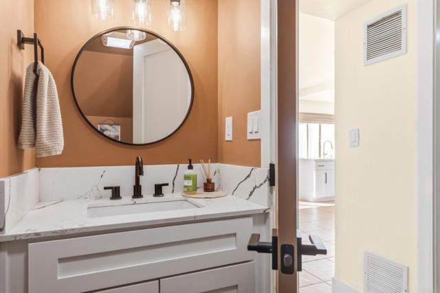 Detail Gallery Image 26 of 32 For 1651 S Juniper St #206,  Escondido,  CA 92025 - 3 Beds | 2/1 Baths