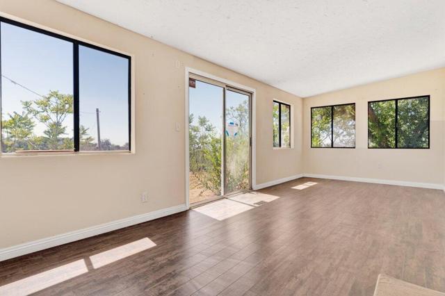 37625 Cruces Dr, Drive, Warner Springs CA: https://media.crmls.org/mediaz/c1becf4a-1cec-43a4-b31a-7730b0f5720c.jpg