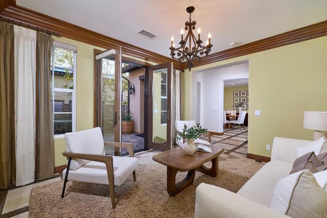 Detail Gallery Image 12 of 43 For 6591 Halite Place, Carlsbad,  CA 92009 - 5 Beds | 5/1 Baths