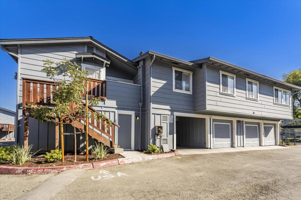 572 Groth Drive